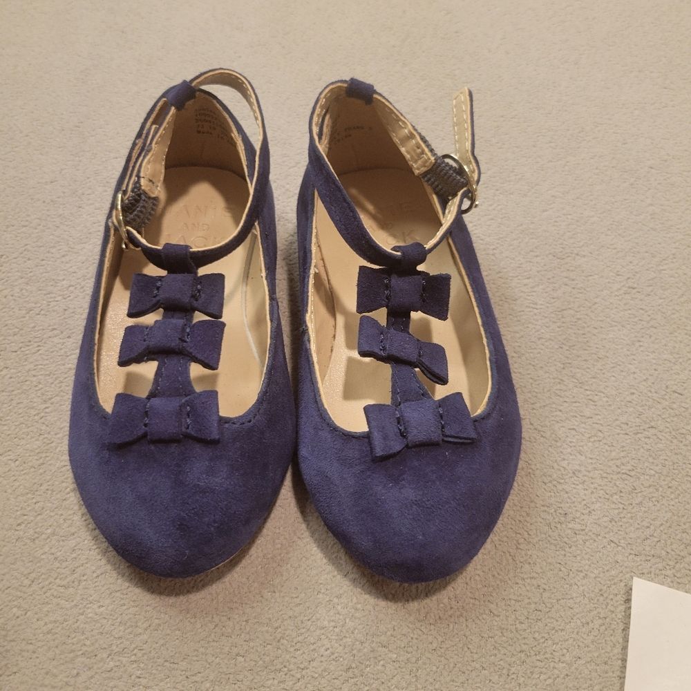 Janie and Jack Blue Bow Flat Suede Shoes Size 4